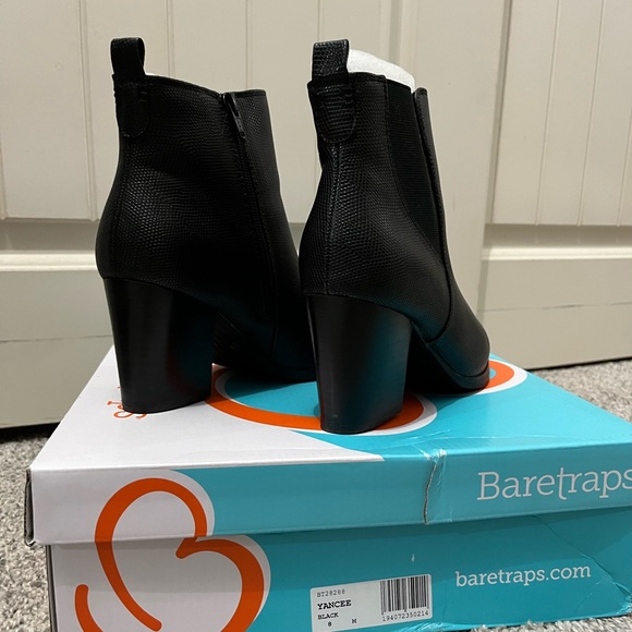 Baretraps Yancee Bootie - Picture 5 of 6